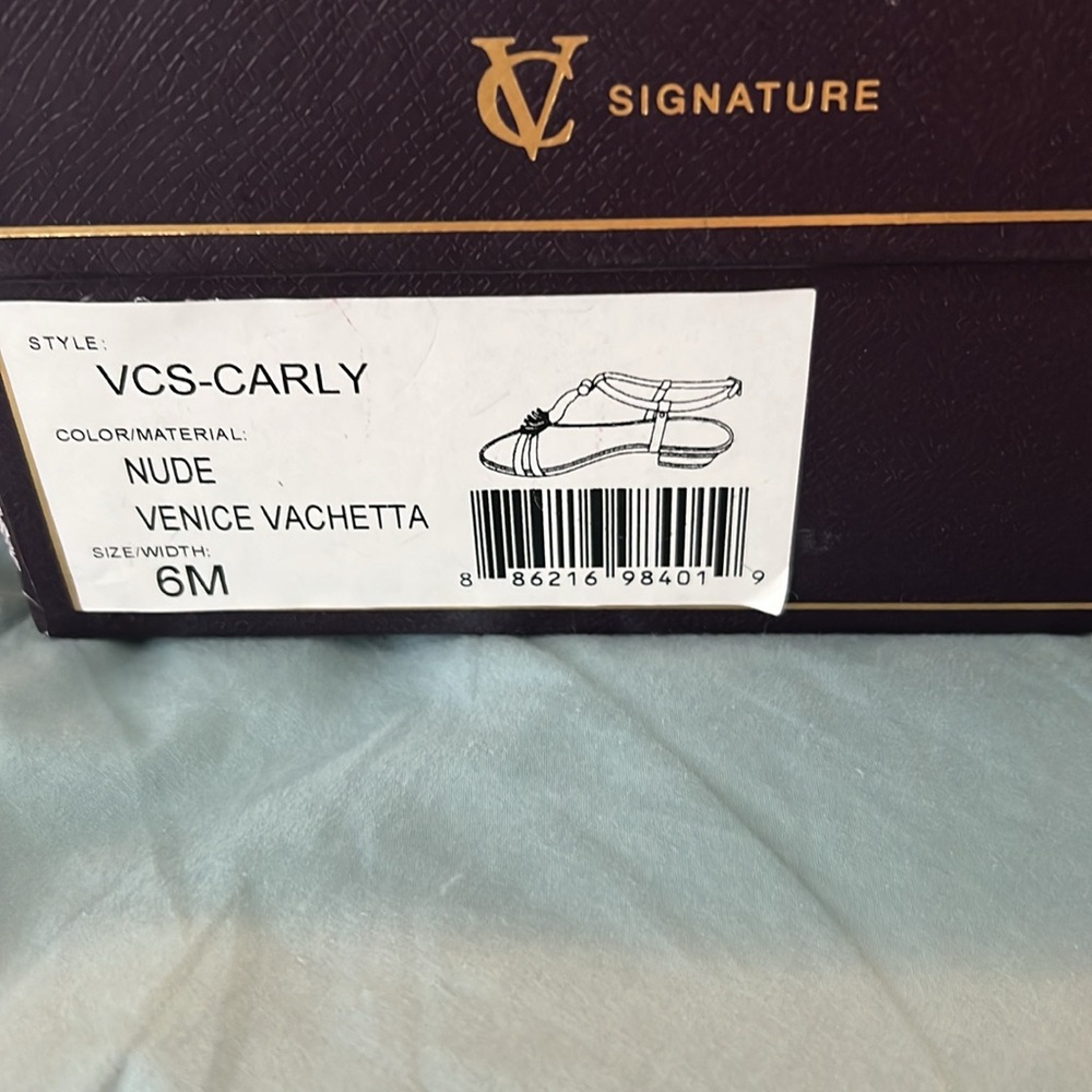 Vince Camuto Signat Sandals - Picture 2 of 10